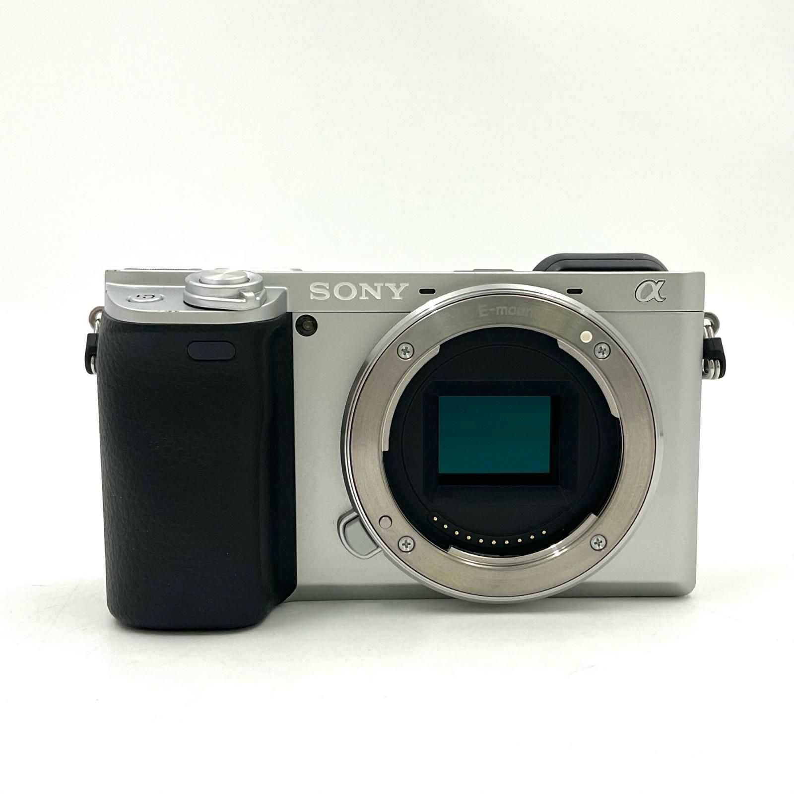 【全額返金保証】【最速発送】Sony デジタル一眼 α6400 ILCE-6400 ボディ シルバー 美品 動作確認済