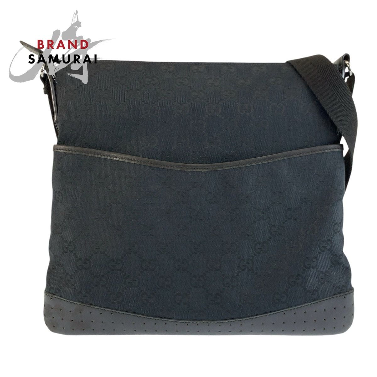美品 GUCCI グッチ ブラック 黒 シルバー金具 GGキャンバス 145852 ショルダーバッグ ポシェット レディース 604290【中古】 39,895円