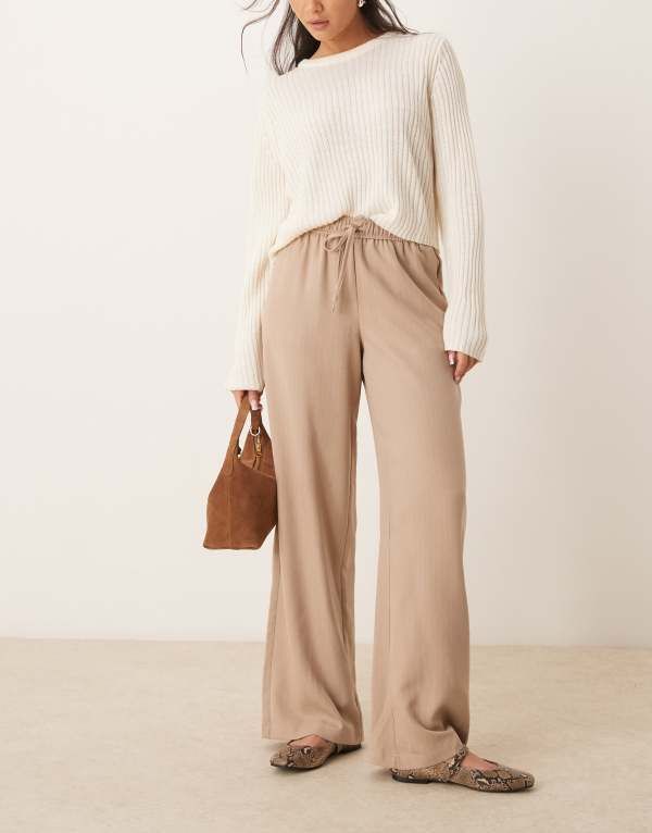 ヴィラ レディース ボトムス カジュアルパンツ ワイドレッグ パンツ VILA wide leg tie waist pants in tan and white pinstripe Savannah