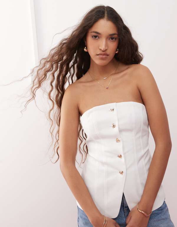 ミスセルフフリッジ レディース アウター ジャケット・ブルゾン ブレザー Miss Selfridge bandeau blazer top with heart buttons WHITE ホワイト