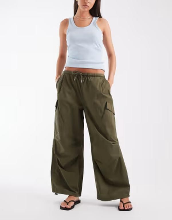 エイソス レディース ボトムス デニムパンツ カーゴパンツ ASOS DESIGN cargo pants with tie and pocket detail Khaki カーキ