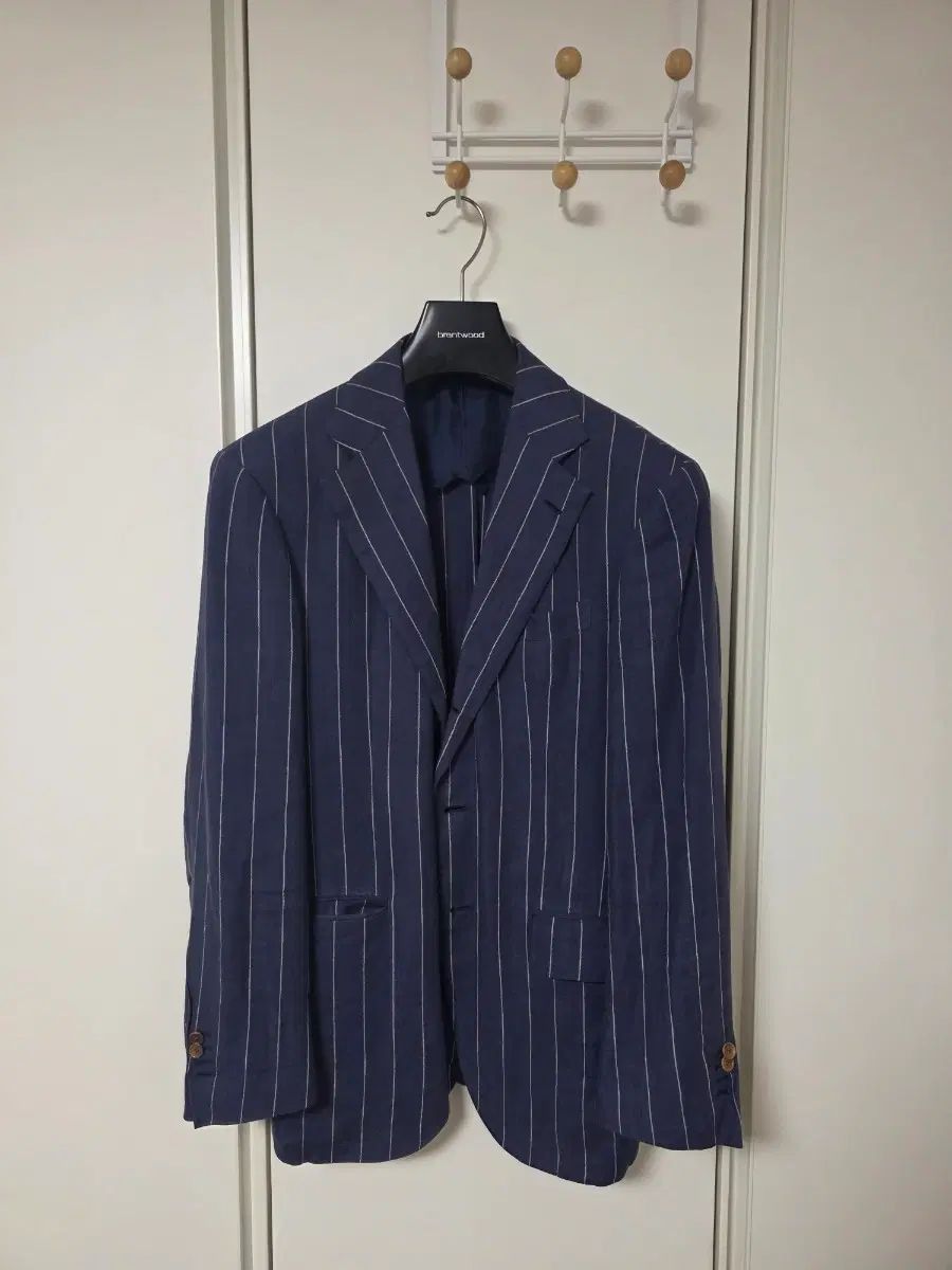 バンニビスポーク / Spencer Bryson ネイビー ストライプ アイリッシュ リネン スーツ 出品