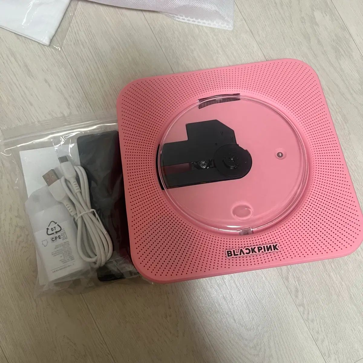 BLACKPINK CDプレイヤー ピンク