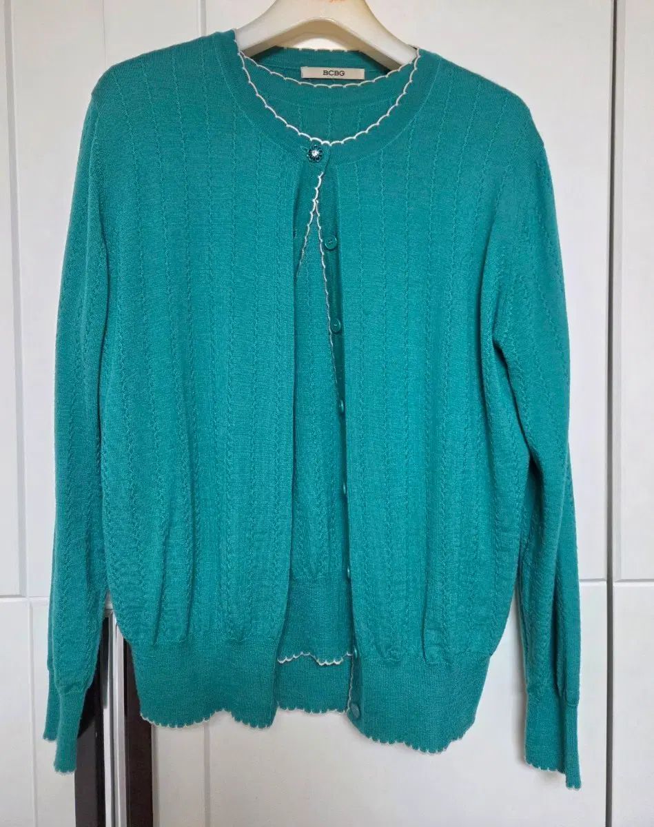 BCBG レディース 半袖ニット & カーディガン セット 66
