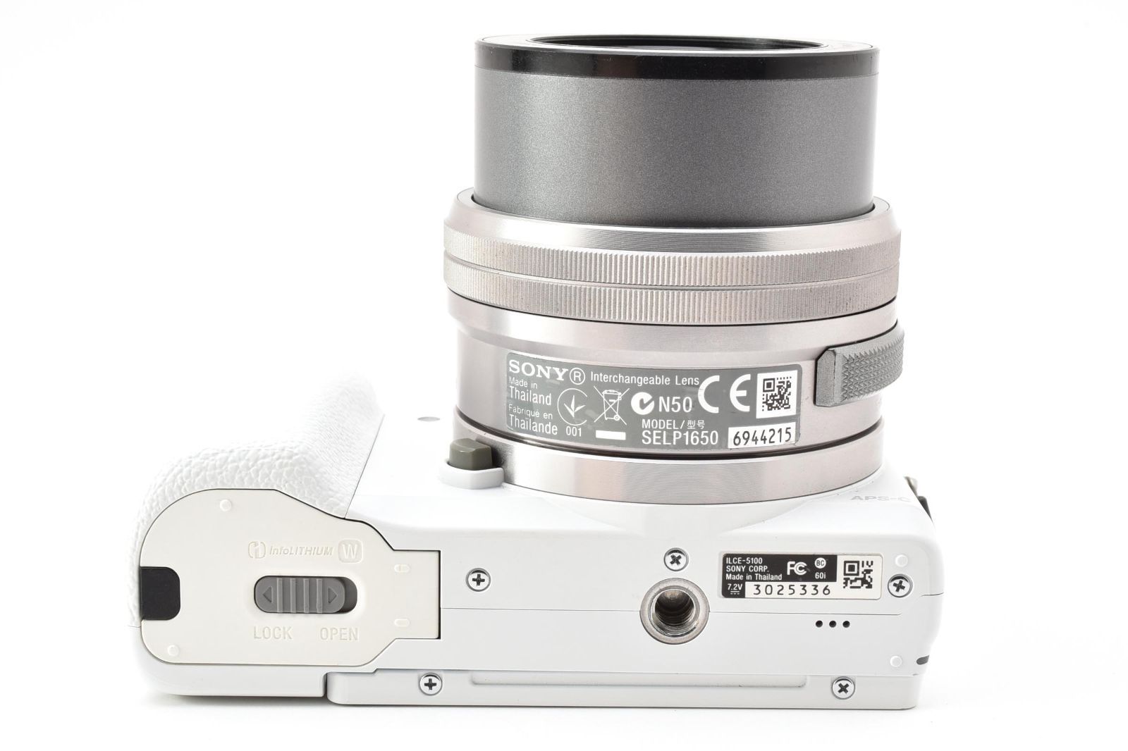 外観美品・完動品】SONY α5100 ホワイト パワーズームレンズキット