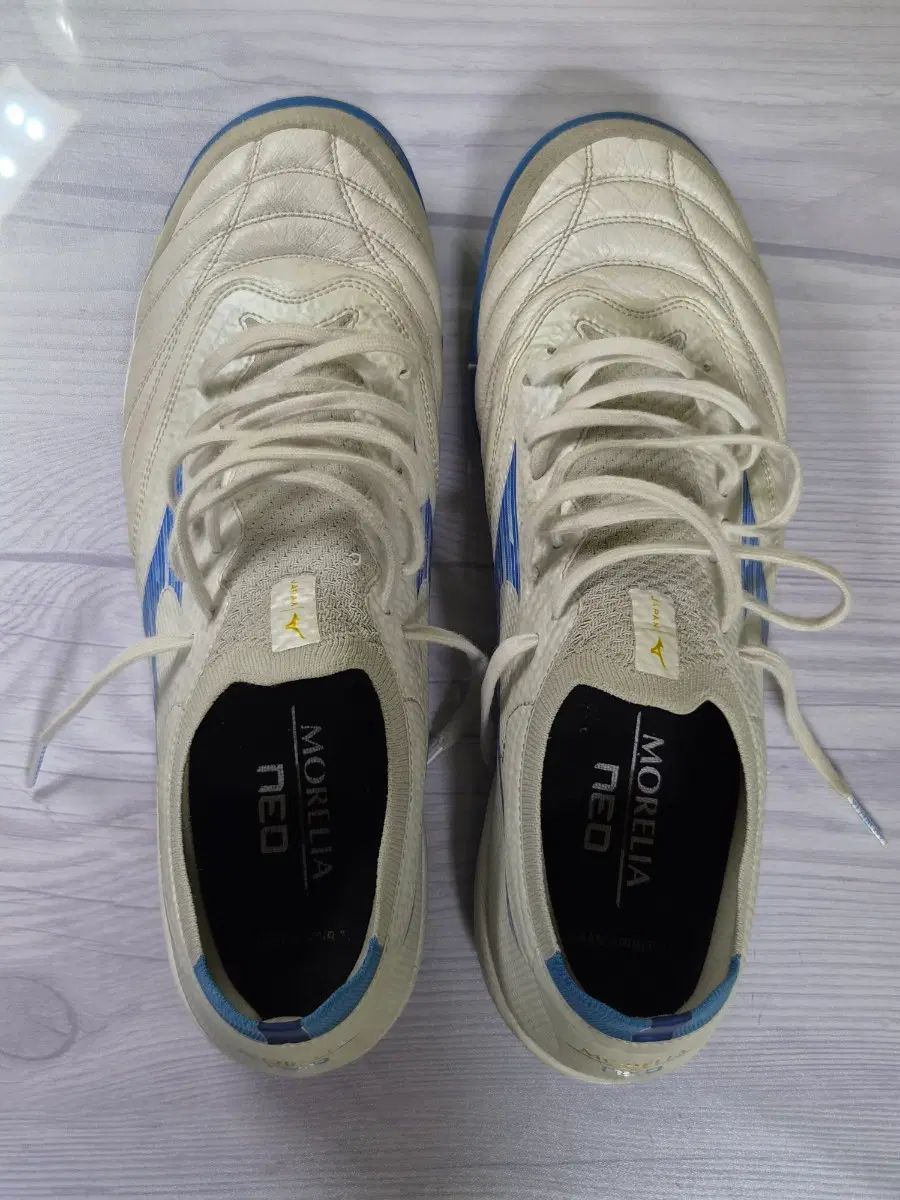 ミズノ モレリア サラ ベータ ジャパン 275 サッカーシューズ