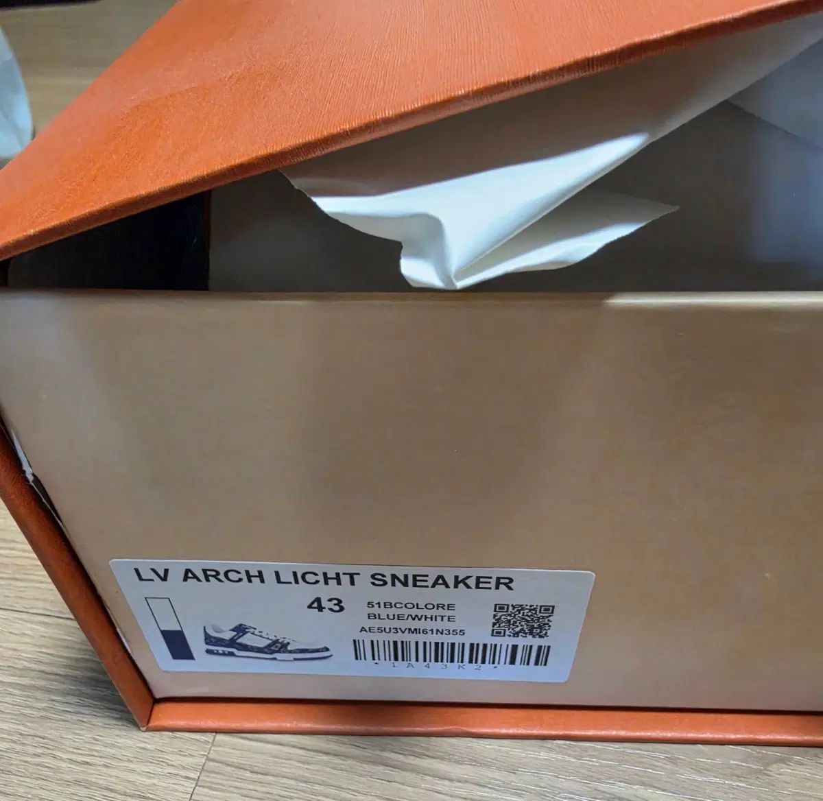 Louis Vuitton LV アーチ ライト スニーカー ブルー/白