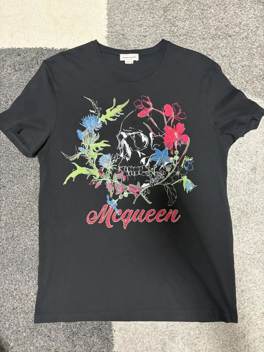 正規品/高品質 Alexander McQueen アレキサンダー・マックイーン 20FW ボタニカル フラワー スカル Tシャツ (Mサイズ)