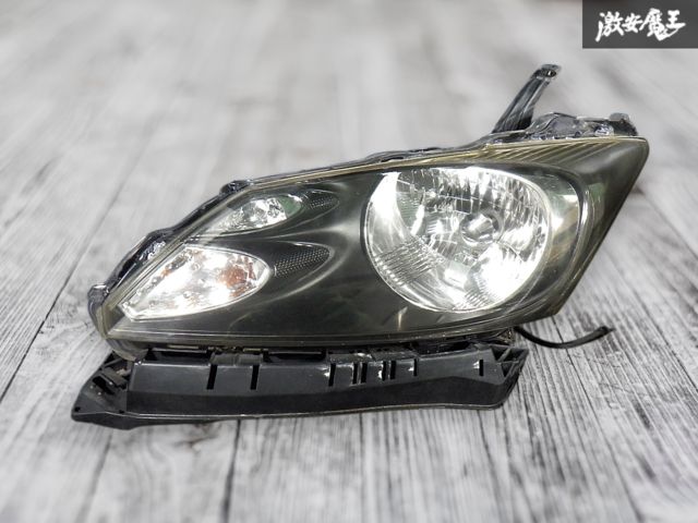 ☆保証付 即発送☆ バラスト付 ホンダ純正 GB3 GB4 フリード 前期 HID ヘッドライト ヘッドランプ 左 左側 助手席側 KOITO 100-22838