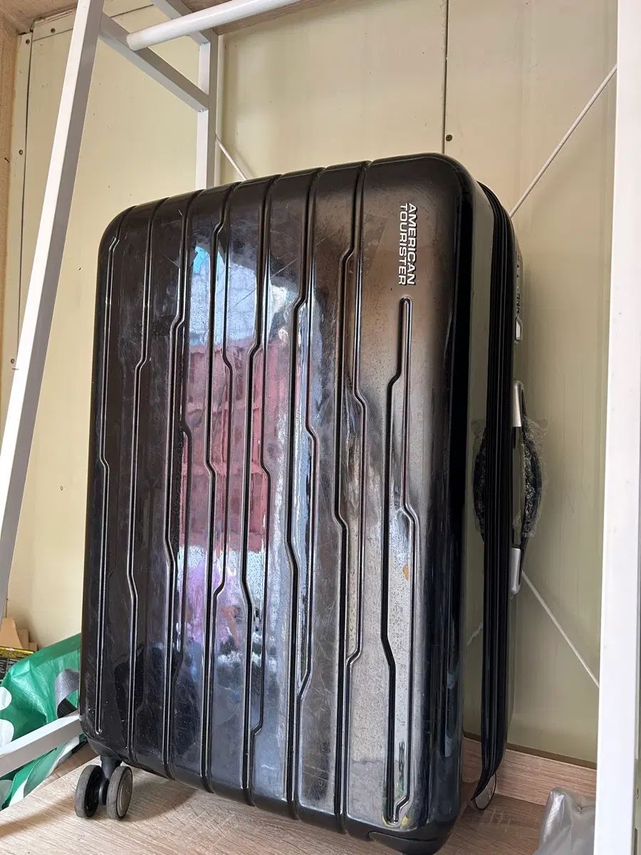 AMERICAN TOURISTER アメリカンツーリスター キャリアー ブラック 7,706円