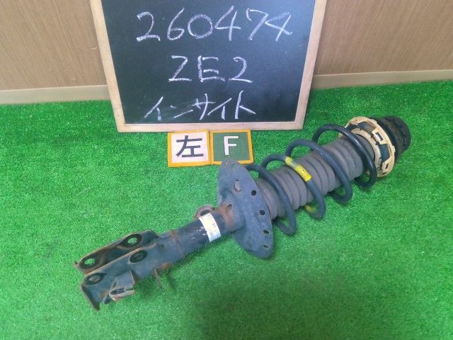 インサイト DAA-ZE2 左 フロント ストラット ショック スプリング 51611-TM8-J11 自社品番260474 NH737M