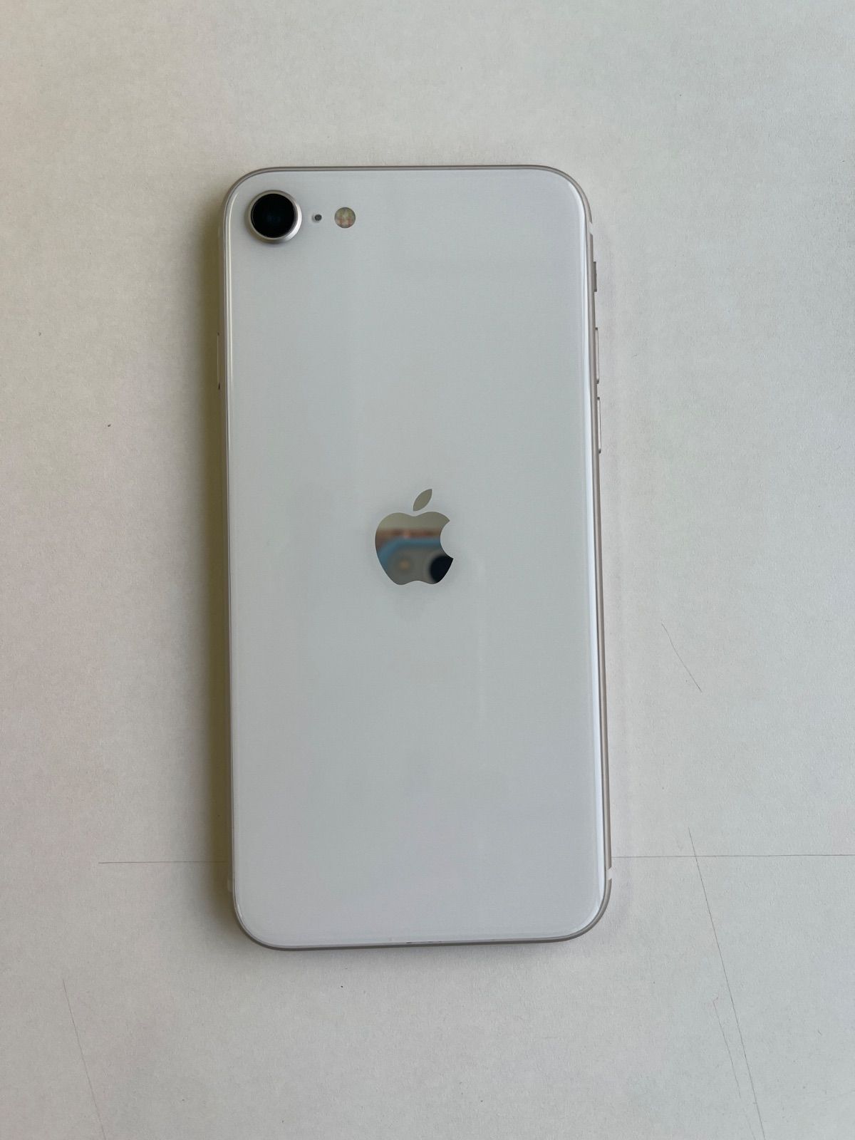 美品 iPhone SE (第3世代) 64GB スターライト バッテリー79% MMYD3J/A - 7865