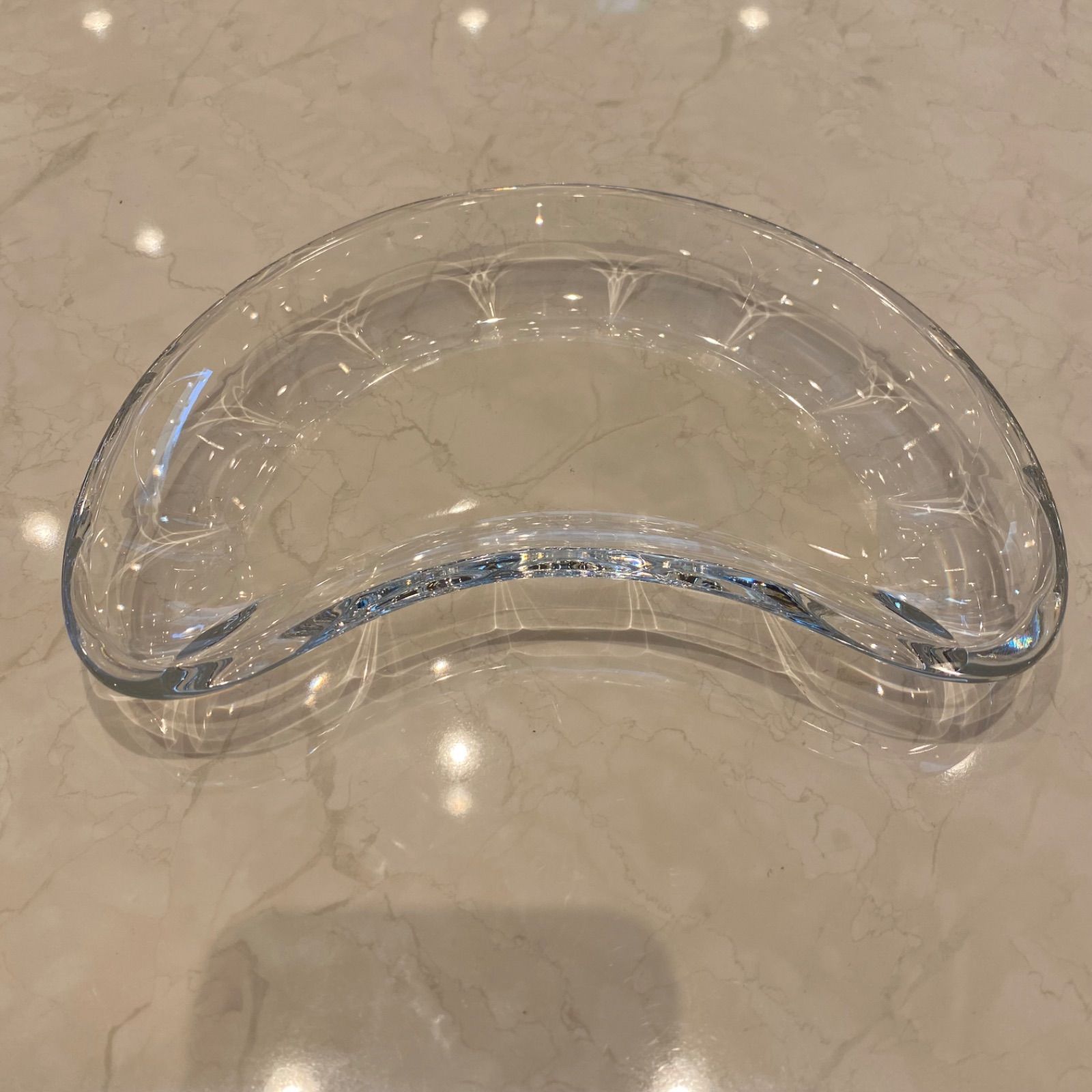 バカラ　レア品　三日月プレート　1枚　新つ8-0825☆ 6,400円