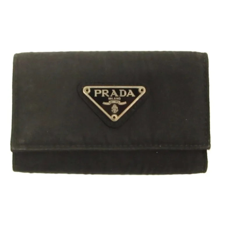 美品 PRADA ロゴプレート キーケース 6連 ナイロン ブラック M223 プラダ PRADA 三角ロゴ ロゴプレート ナイロン 6連 キーケース