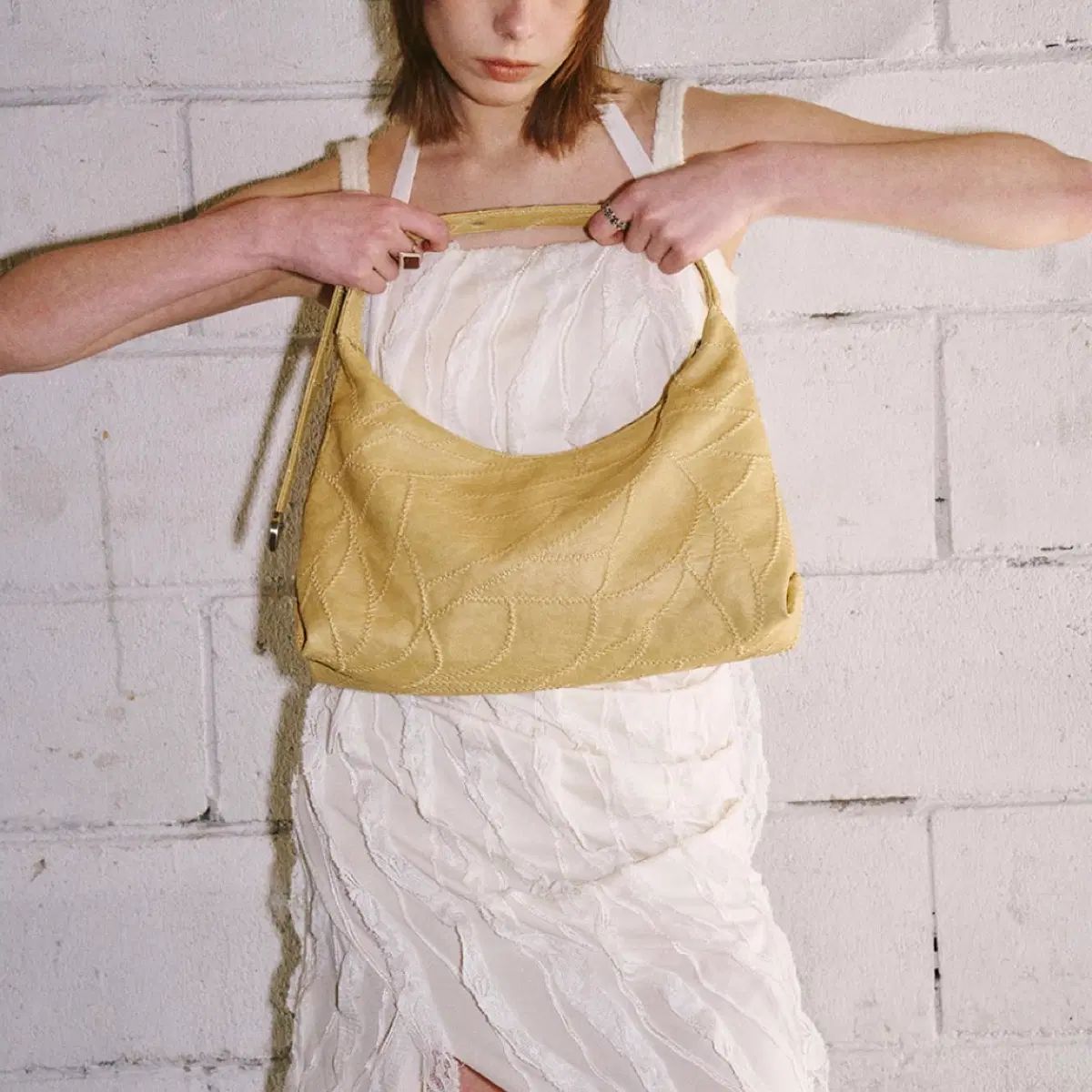 サンドMUSEUM ミュージアム HOBO BAG ショルダーバッグ Butterイェロー