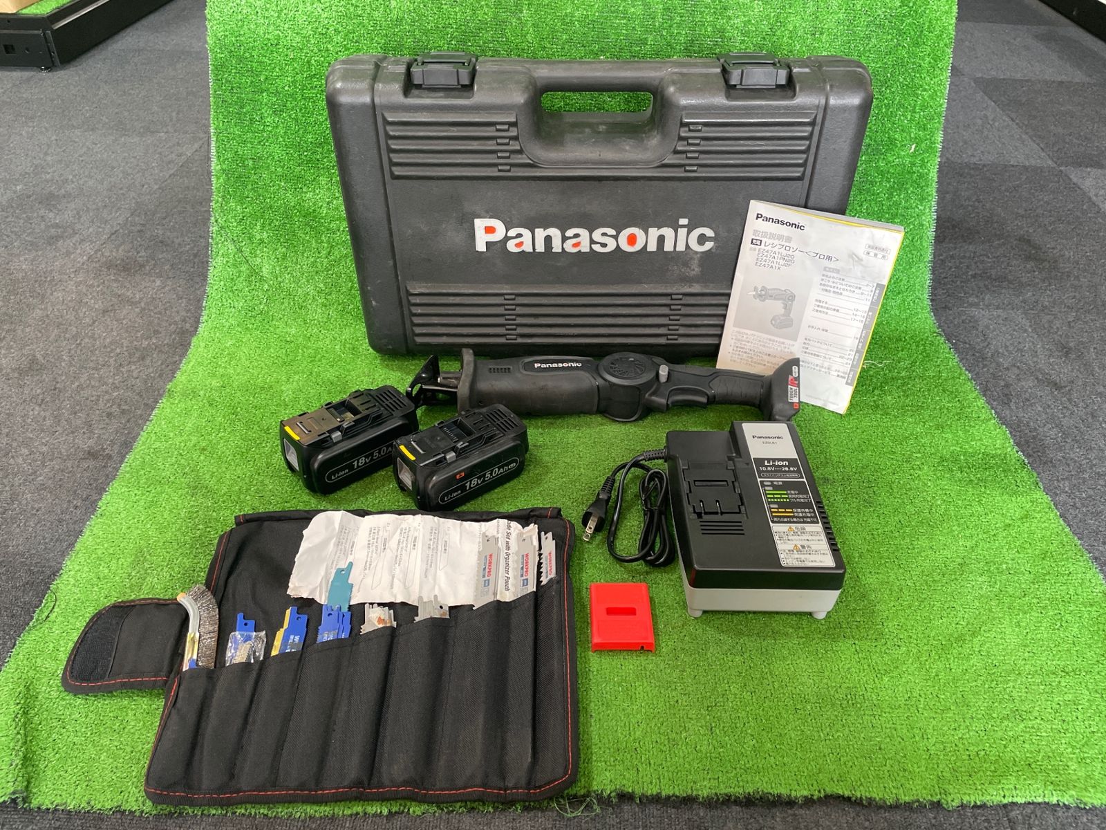 Panasonic EZ47A1 充電式レシプロソー バッテリ(EZ9L54)×2 充電器(EZ0L81) ※現状品 取説 ケース 付属品有 (ナ-155)