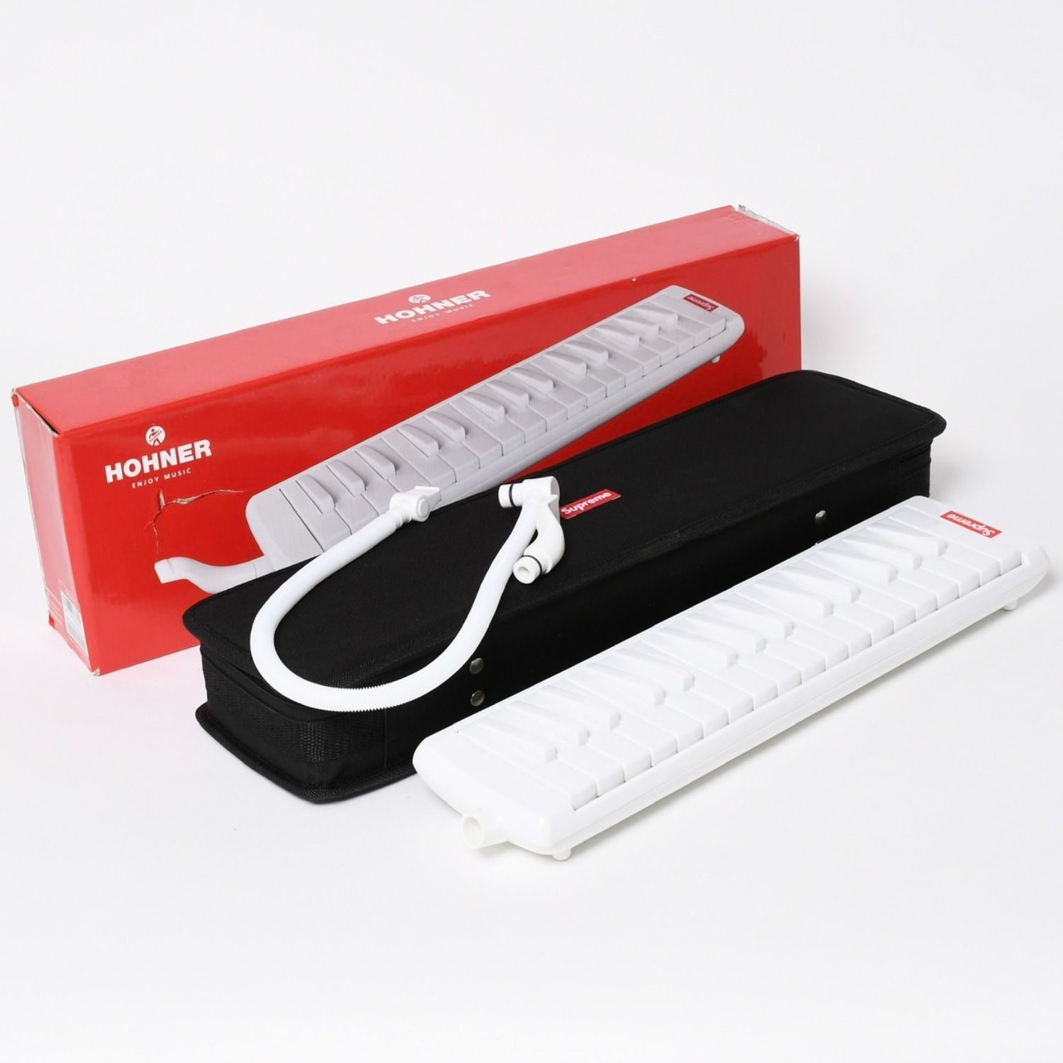 極美品 Supreme×Hohner シュプリーム ホーナー 鍵盤 ハーモニカ 楽器 メロディカ 18AW ホワイト 中古 4a006527
