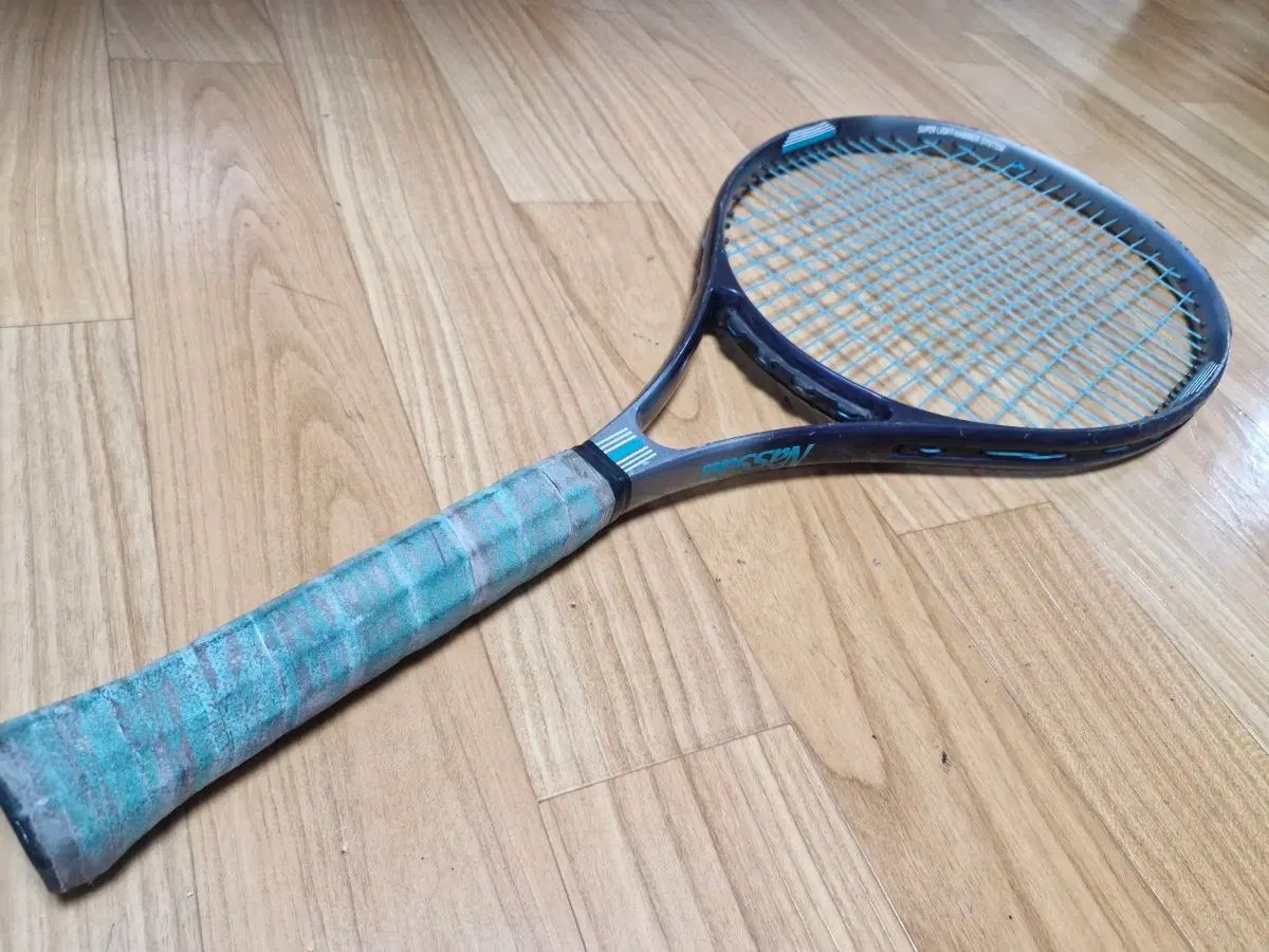 NASSAU 낫소 MASTERS テニスラケット 7,117円