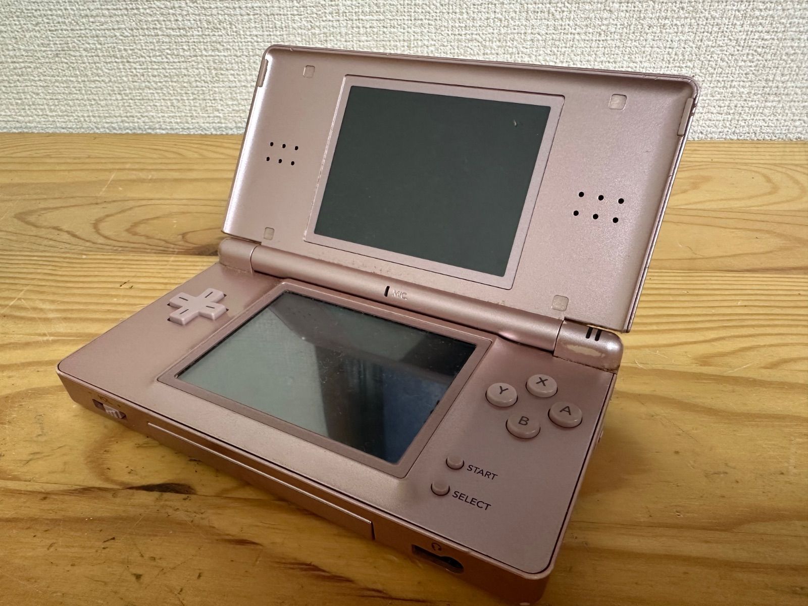 GB120 Nintendo DS Lite Main Unit Metallic Rose