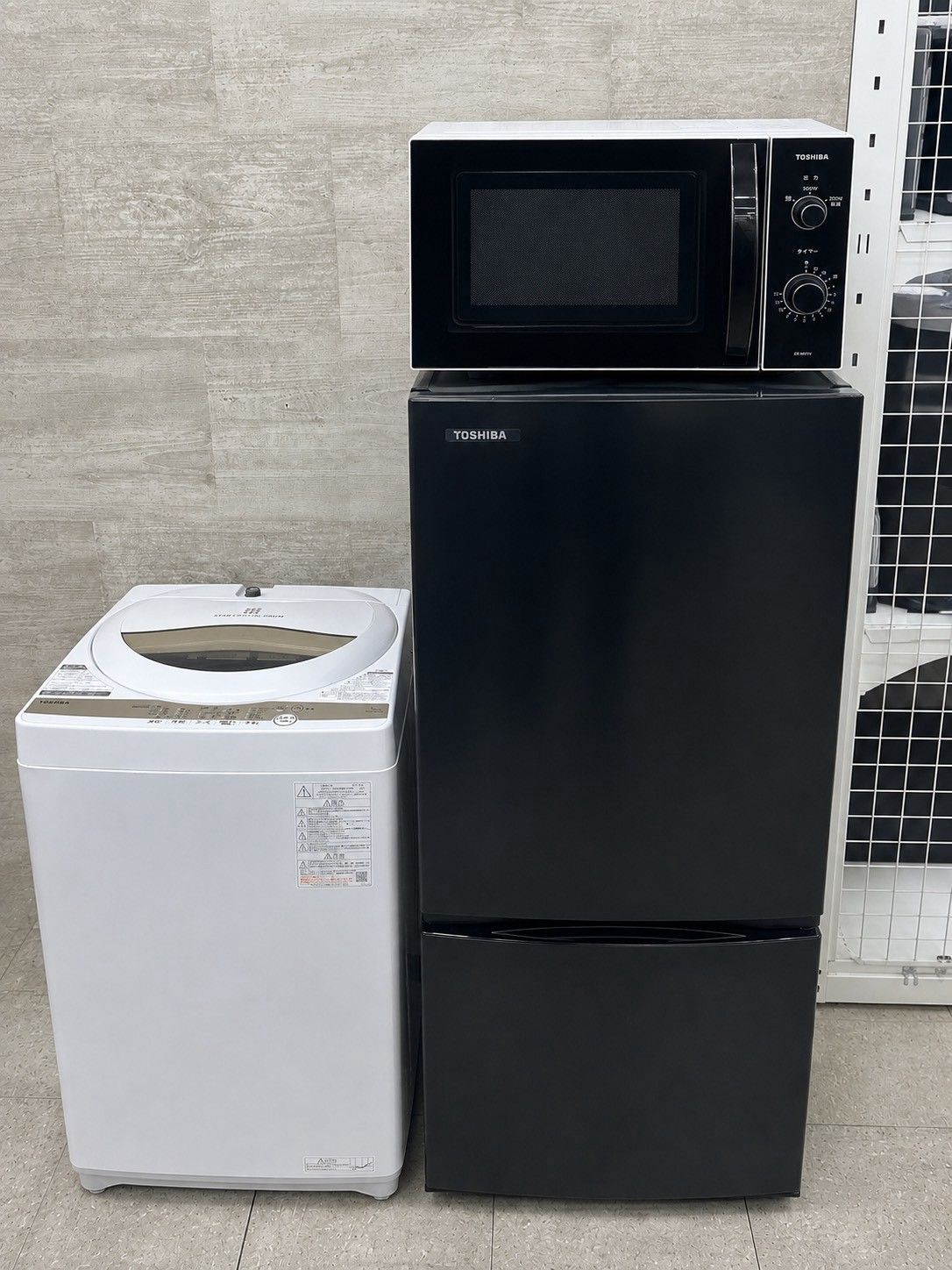 リユースのサカイ高崎店（関東地域限定販売送料無料）TOSHIBA 冷蔵庫/153L＆洗濯機/5.0Kg＆電子レンジ 家電3点セット 高年式