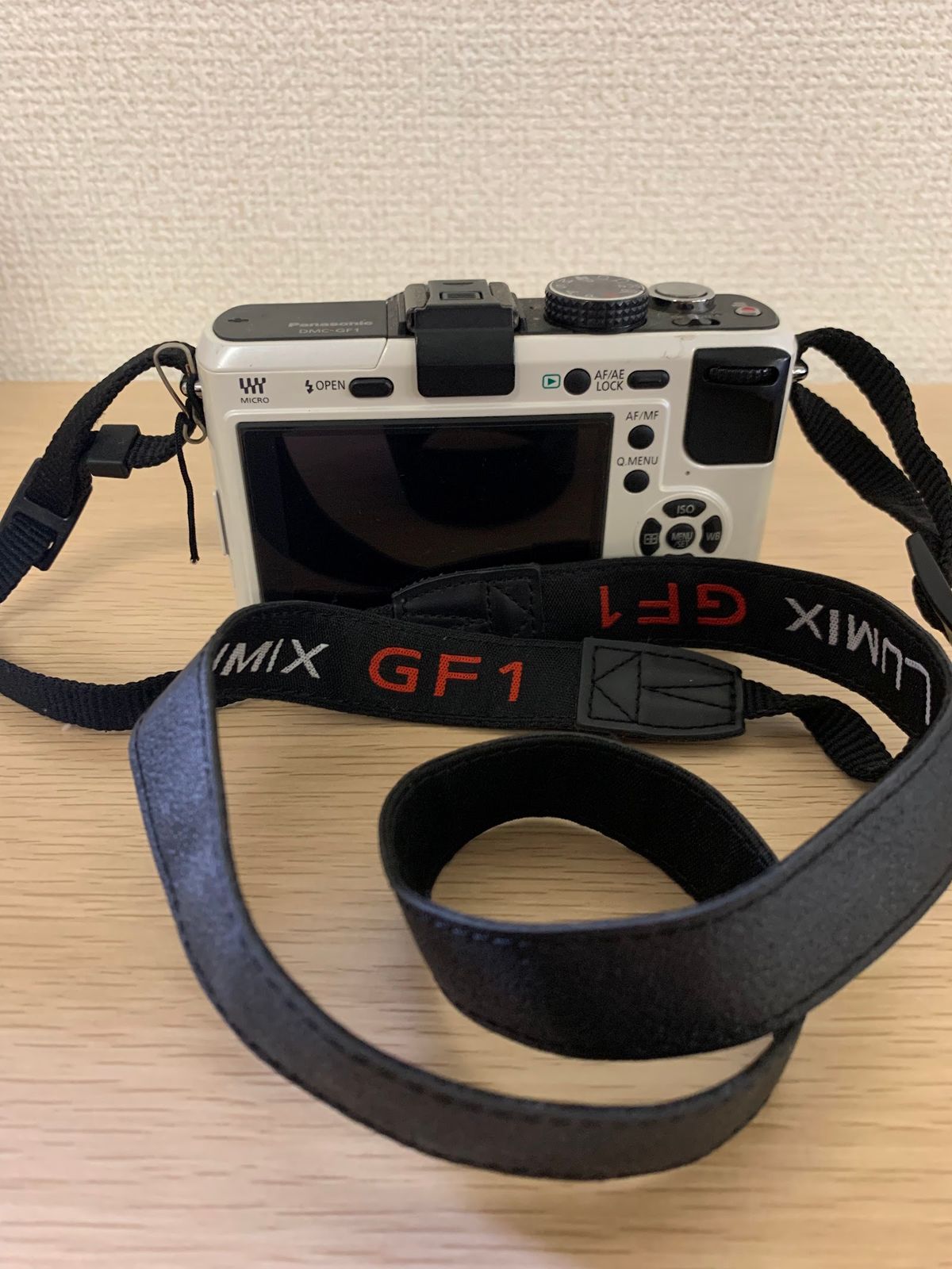！ 【動作未確認】Panasonic パナソニック LUMIX DMC-GF1 ミラーレス一眼 レンズ付 ホワイト【カメラ】【20】
