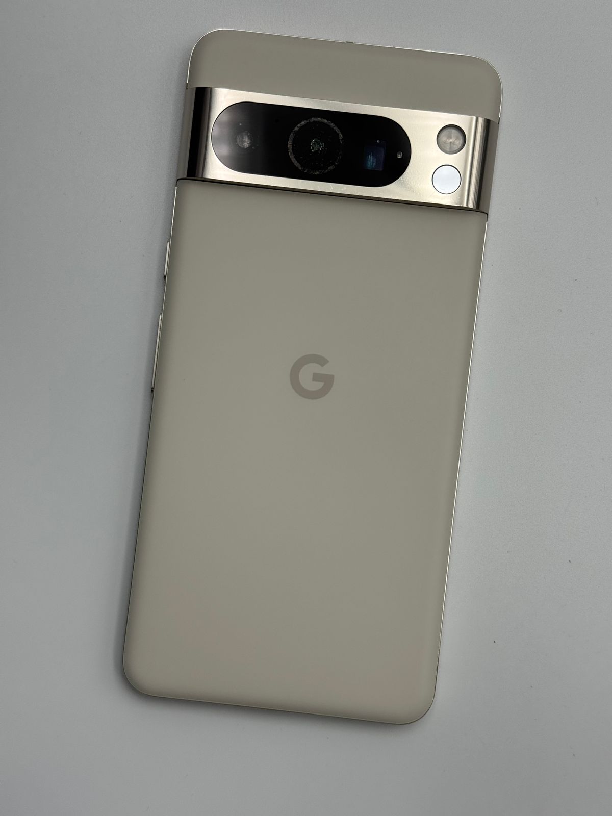 【訳あり中古C】Google Pixel 8 Pro 128GB Porcelain SIMフリー 白ロム