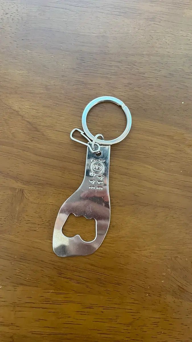 メゾンマルジェラ MM6 Maison Margiela エムエムシックス メゾン マルジェラ キーホルダー