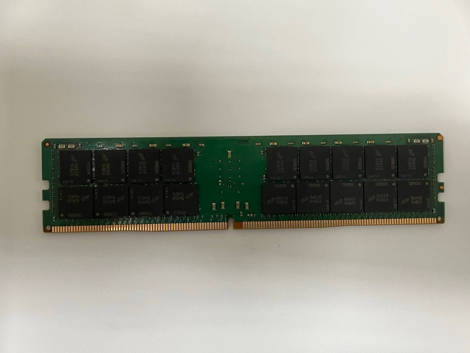 Megmota様専用ページ】Micron製 サーバー用メモリ(64GB×2枚組） - メルカリ