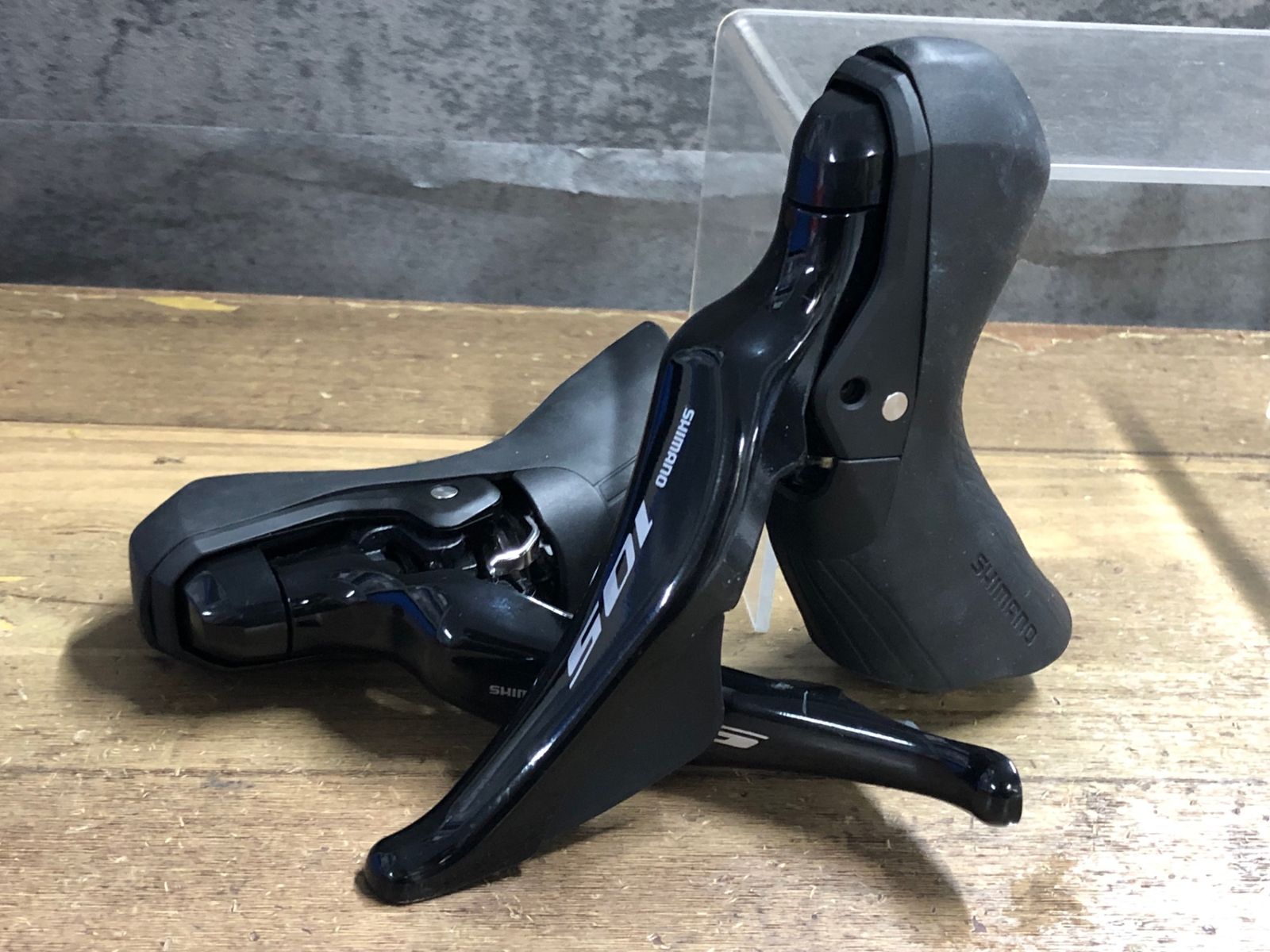 shimano STIレバー　油圧　ST-R7025 左右セット KK979 シマノ SHIMANO 105 ST-R7025 STIレバー 左右セット 2x11s 油圧