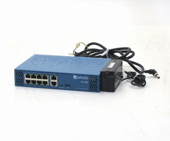 paloalto PA-220 8ポート1000BASE-T ファイアウォールルーター 設定初期化済 中古