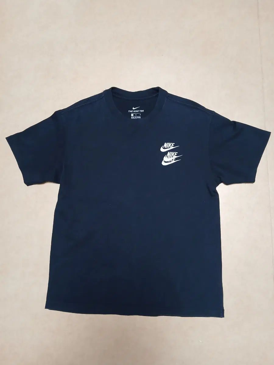 ナイキ 半袖 Tシャツ ネイビー