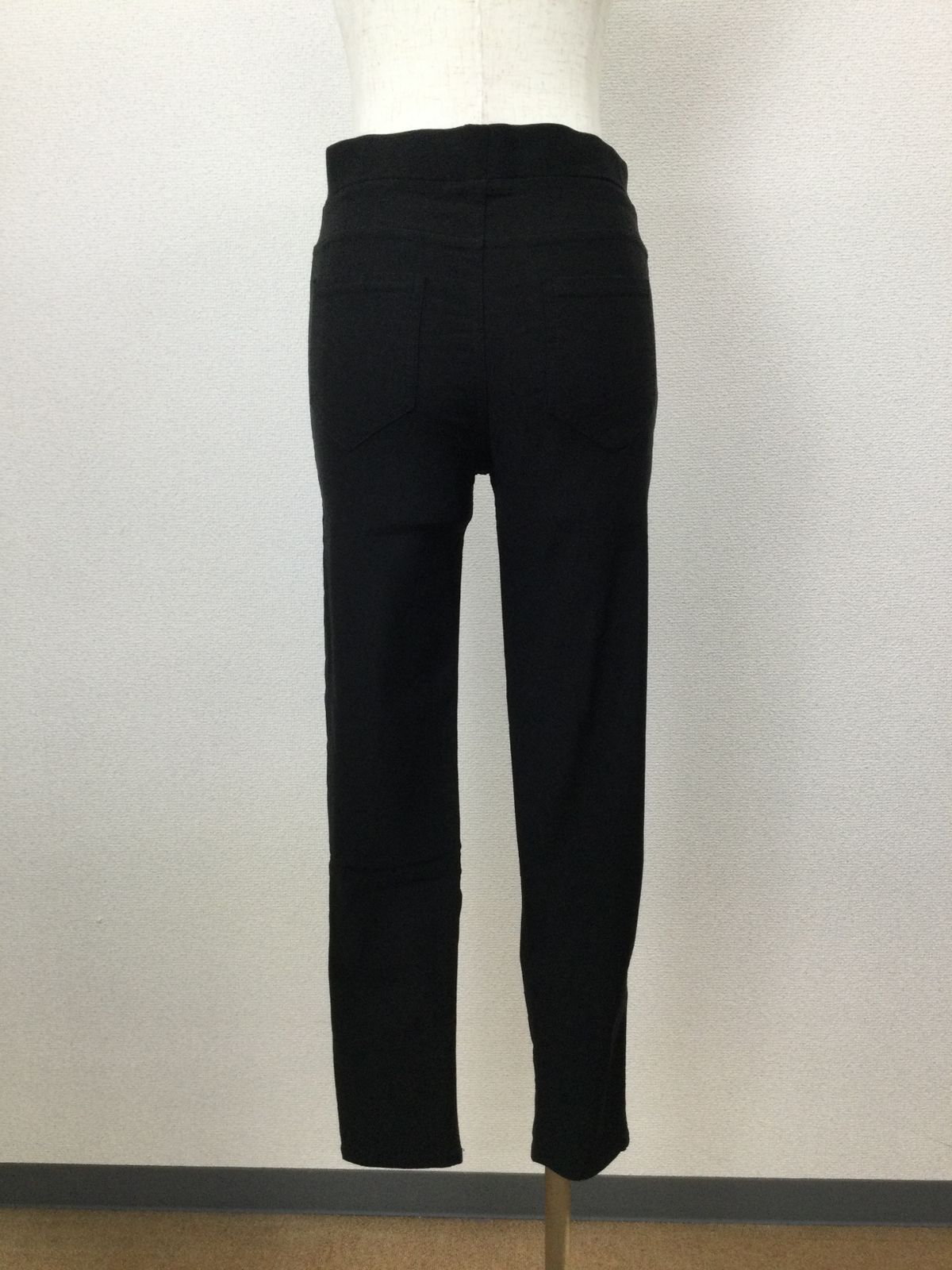 https://assets.mercari-shops-static.com/-/large/plain/2JVrd3Rgre8UKVceCbZkMC.jpg@jpg