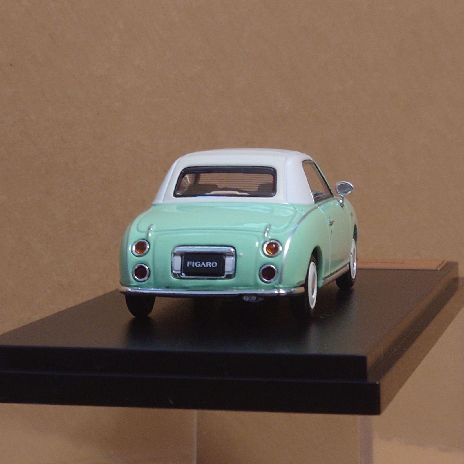 1/43 国産名車プレミア 日産 フィガロ 1991 NISSAN FIGARO FK10 ダイ