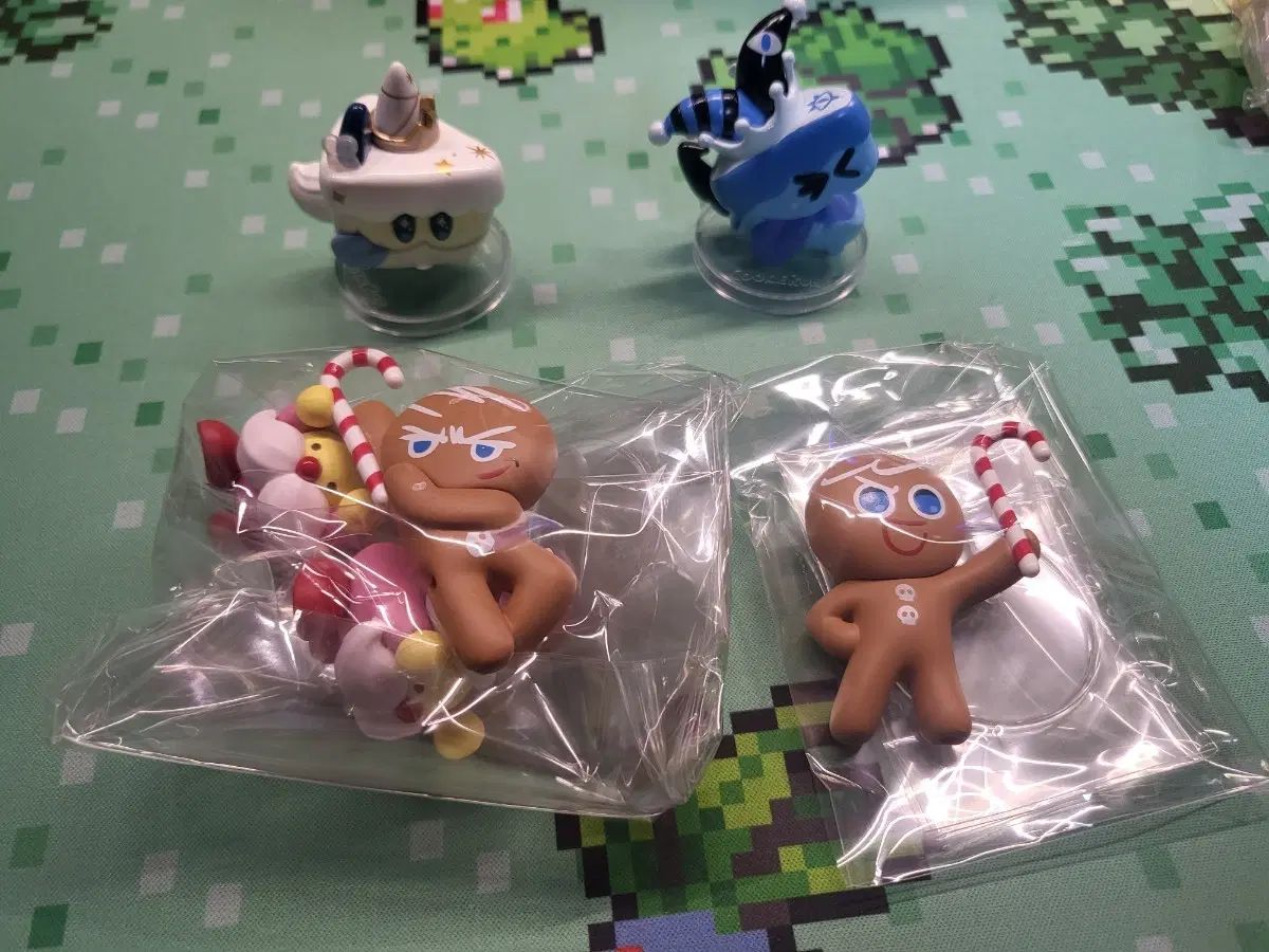 クッキーラン フィギュア (용쿠 ケーキ들개 各2種) まとめ ボックス 含む