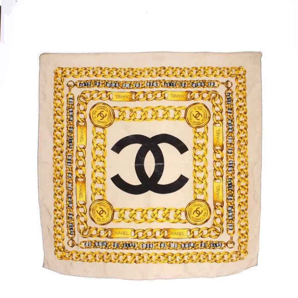 CHANEL シャネル 大判スカーフ ココマーク ゴールド シアー ヴィ CHANEL シャネル 大判スカーフ ココマーク ゴールド シアー ヴィ m*様