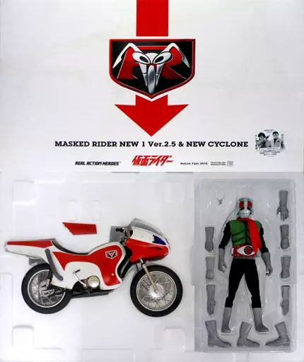 【中古】フィギュア RAH DX 仮面ライダー新1号(Ver.2.5) ＆ 新サイクロン号 「仮面ライダー」 リアルアクションヒーローズNo.491