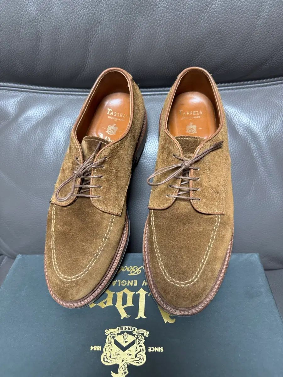 ALDEN 702 スナッフ スウェード US9D