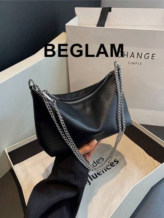 Women's shoulder bag messenger bag large capacity chain shoulder bag, women's new fashion minimalist shoulder underarm bag, casual and versatile crossbody disk air chain bag, fashionable women's crossbow
