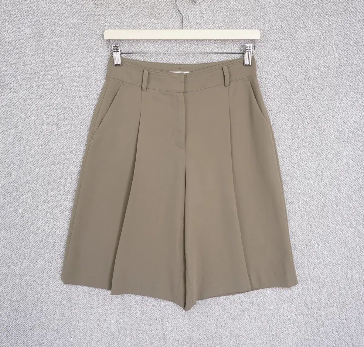 イッミシャ 24SS レディース ワンタック プリーツ バミューダ パンツ 55size