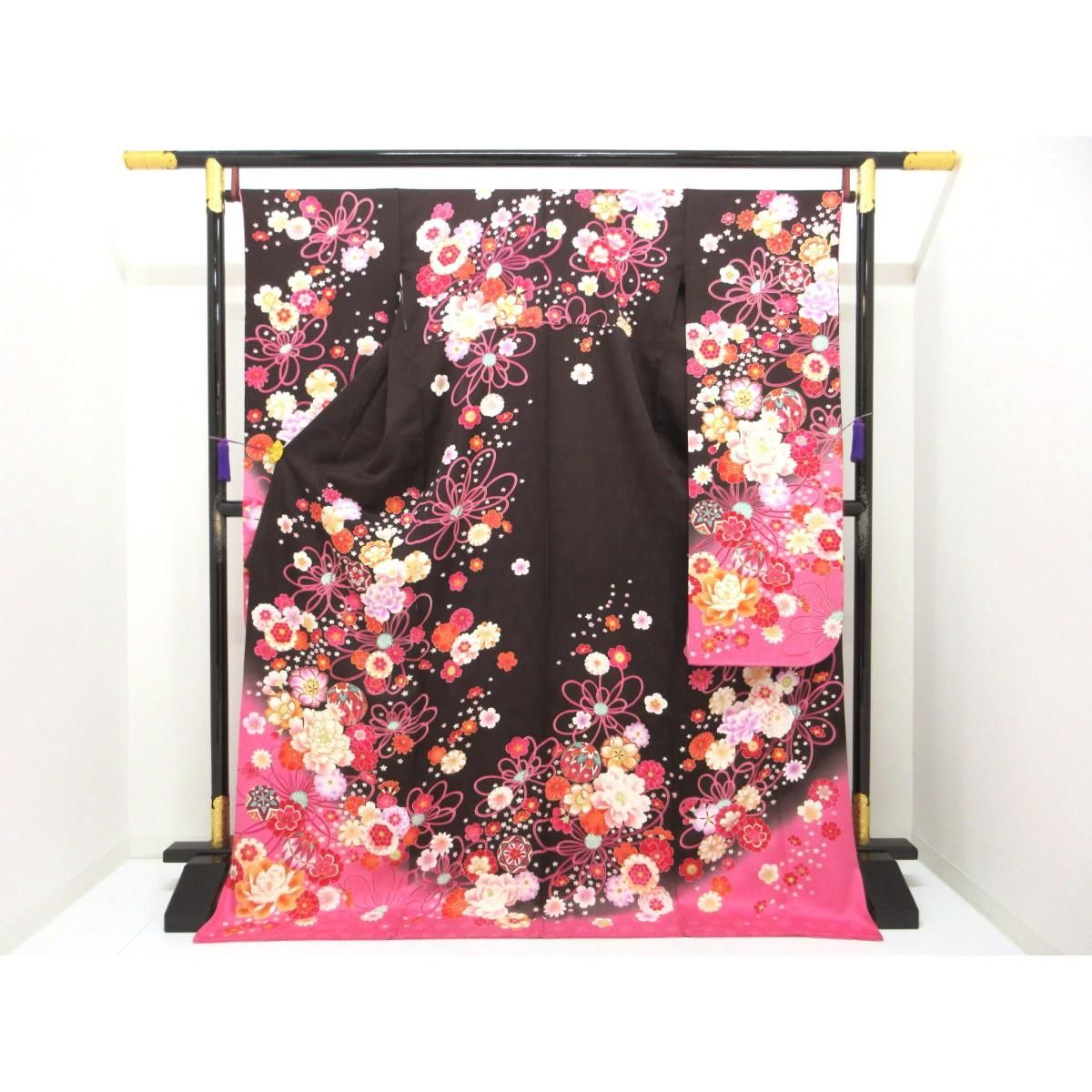 振袖　友禅金彩加工　刺繍入りボカシ染