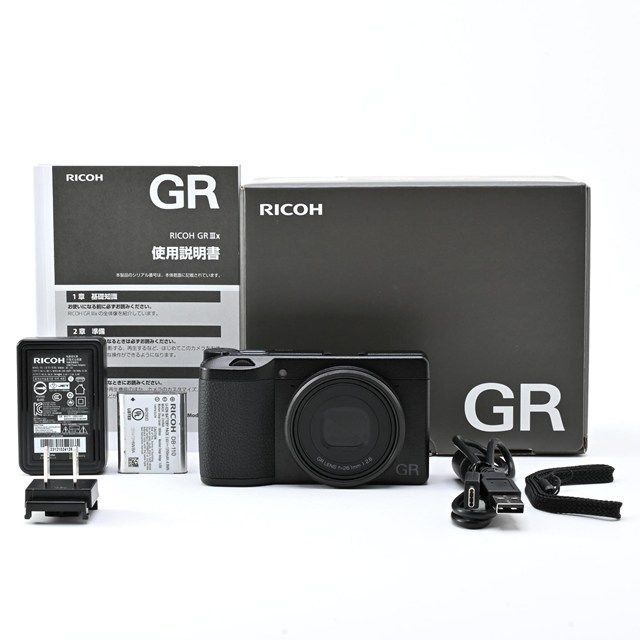 ＜Beautiful Goods＞ RICOH GR IIiX HDF | Premium Compact Digital Camera | 1,178 Shutters | Exterior Like New | Good Optics | Extremely Small, Painted Peeling | Safe and Beautiful