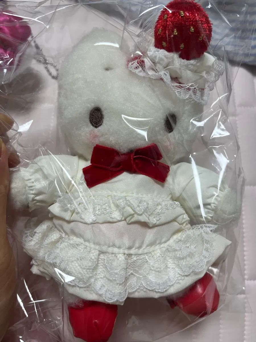 サンリオ スイートケーキ マロンクリーム IN ぬいぐるみ 新品