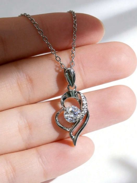 ジュエリー レディース ネックレス ペンダントネックレス ハート ペンダントネックレス、ミニマリストでファッショナブル、スタイリッシュなお母さん、カップル、結婚式、バカンス、パーティー、クリスマス、感謝祭、ハロ