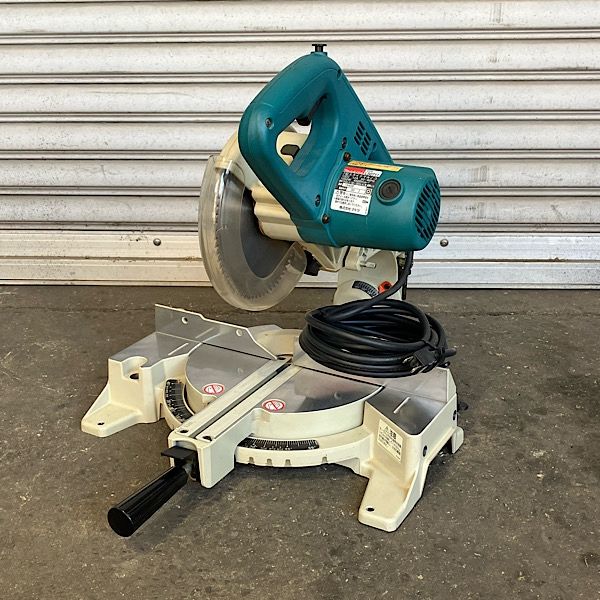 Makita/マキタ 7型スライドマルノコ 190mm LS0711 単相100V 丸ノコ
