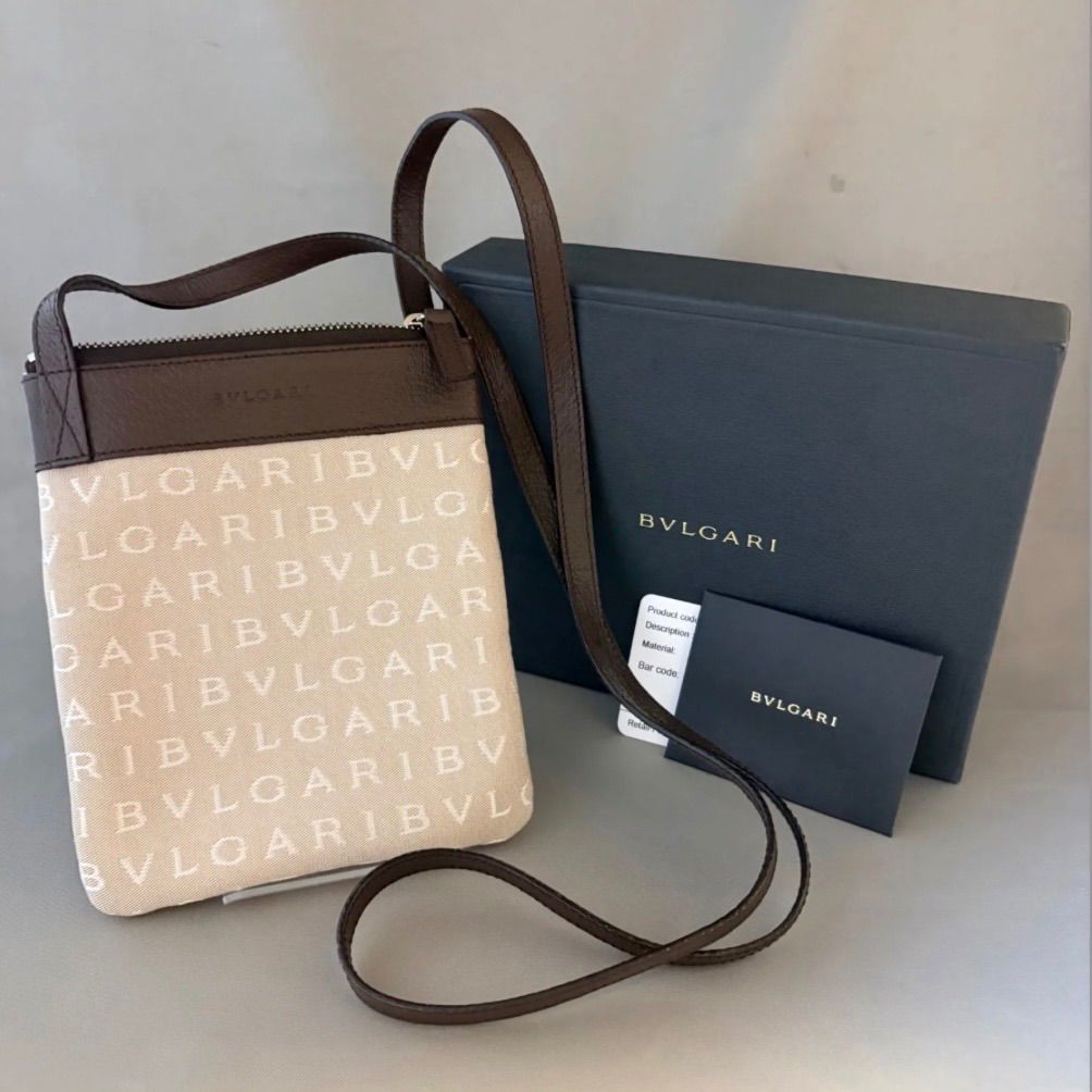 ブルガリ　BVLGARI　ロゴマニア　ミニショルダー　ポシェット　箱付き