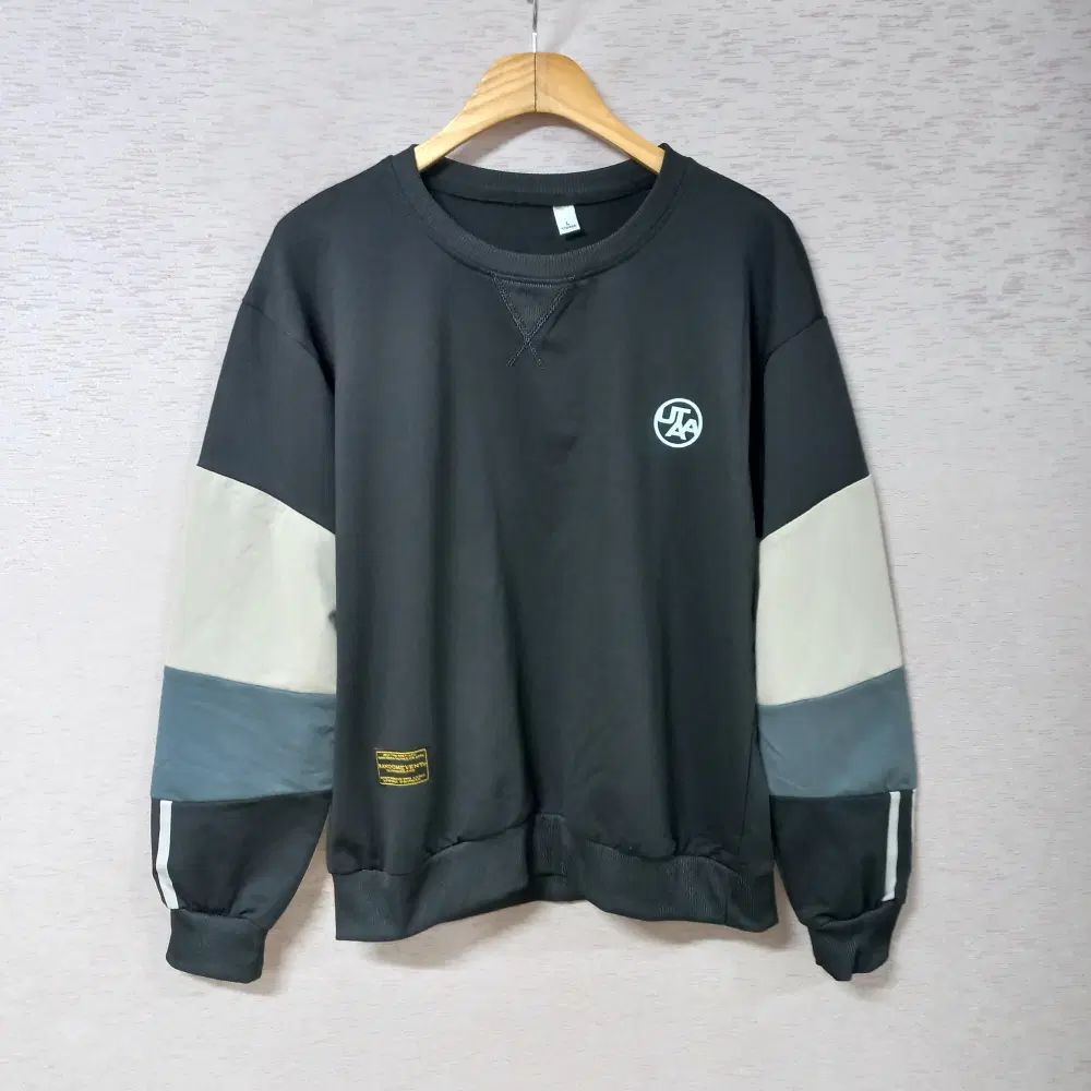 B8-26/ブラック シボリ Tシャツ 春 秋