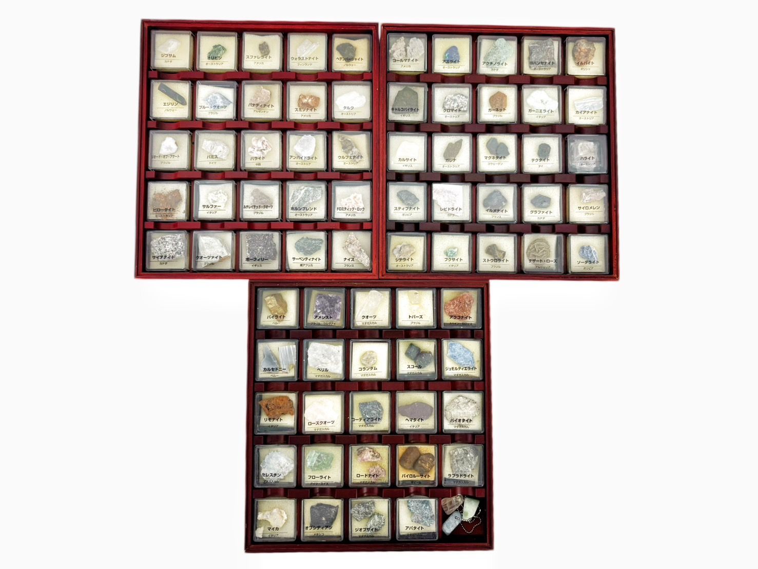 De Agostini Earth Minerals Collection Natural Stone Mineral Specimen Set of 74 Specimens with Special Case, Gemstone Power Stone HS260819