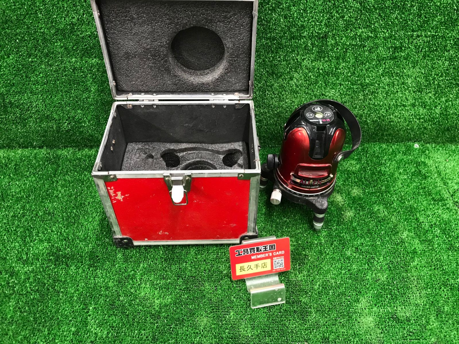 【中古品】【0918】★Y'sGOD(山真製鋸) 赤レーザー墨出し器 レッドエイリアン (本体/ケースのみ) RA-06　IT79852C4666 6,216円