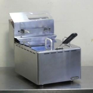 2024年製 タニコー TCFL-8B 100V 1300W 8L 電気 卓上 フライヤー W265D405H190(+150) 7kg バスケット付(社外品)