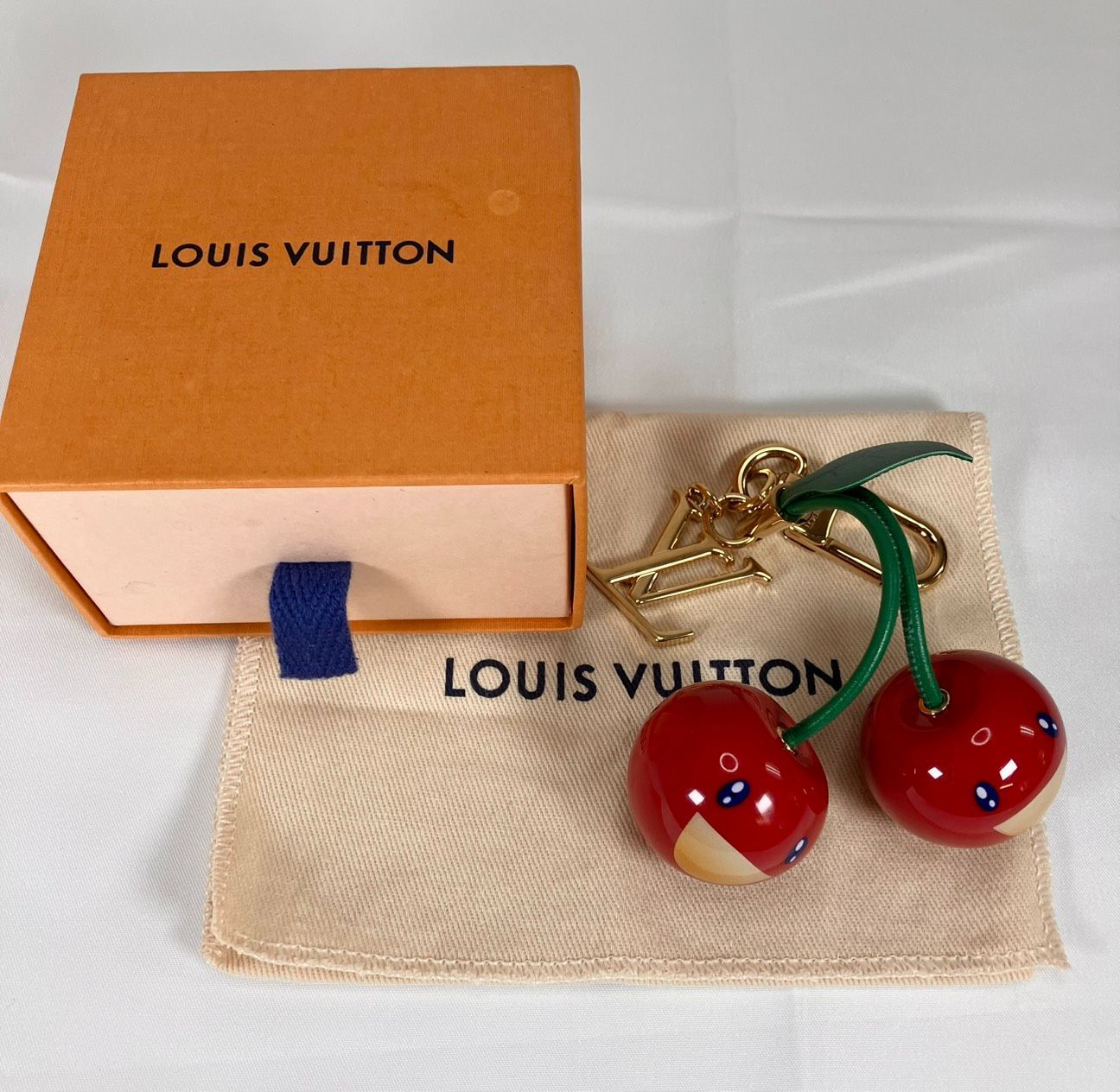 ルイヴィトン 村上隆 バッグチャーム チェリー M02476 美品 LOUIS VUITTON × 村上隆 LV×TM バッグチャーム チェリー M02476